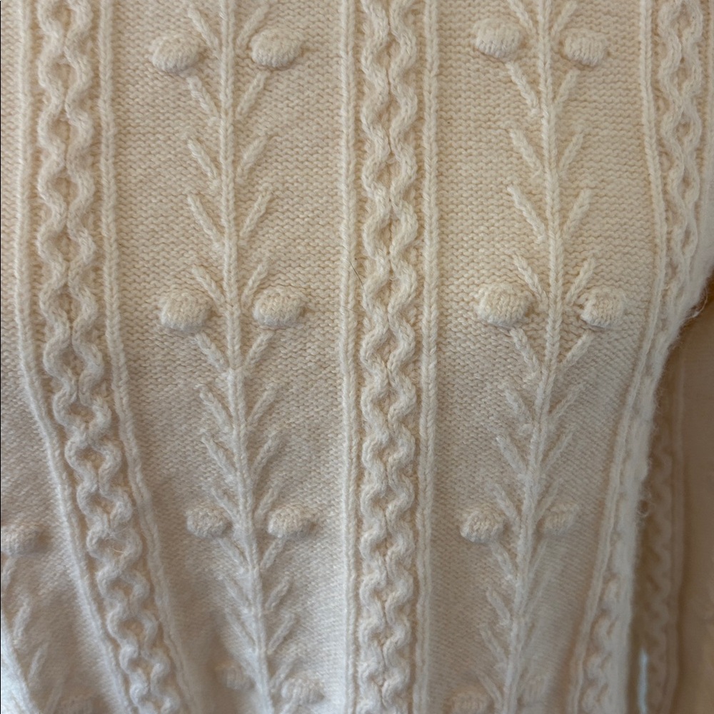 LOFT Cream knit sweater with black bow detail - Picture 2 of 8